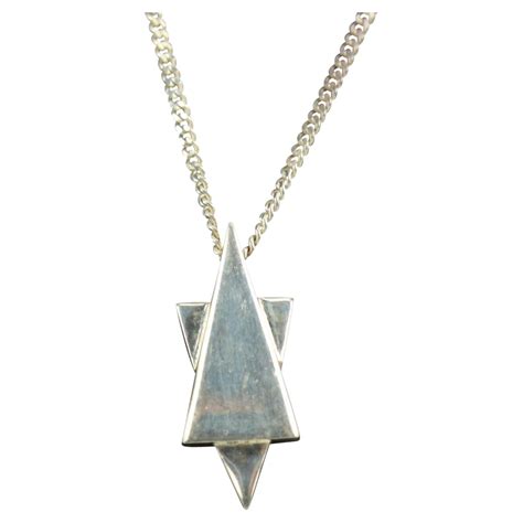 gucci slide star of david necklace|Gucci.